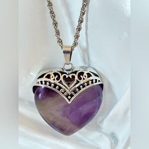 🦋2/25$ Chunky Amethyst Heart Necklace